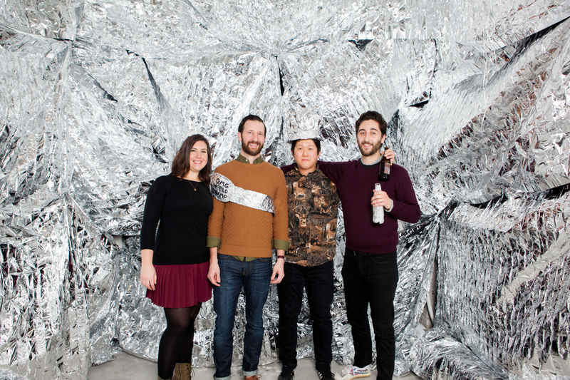 Illustration for article titled AL : A GMG HOLIDAY PARTY